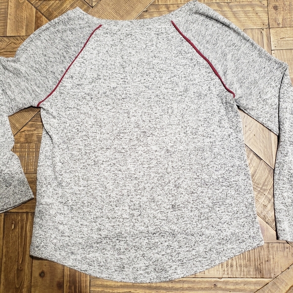 Socialite Crystal Gray Sweatshirt Size M - Picture 8 of 10